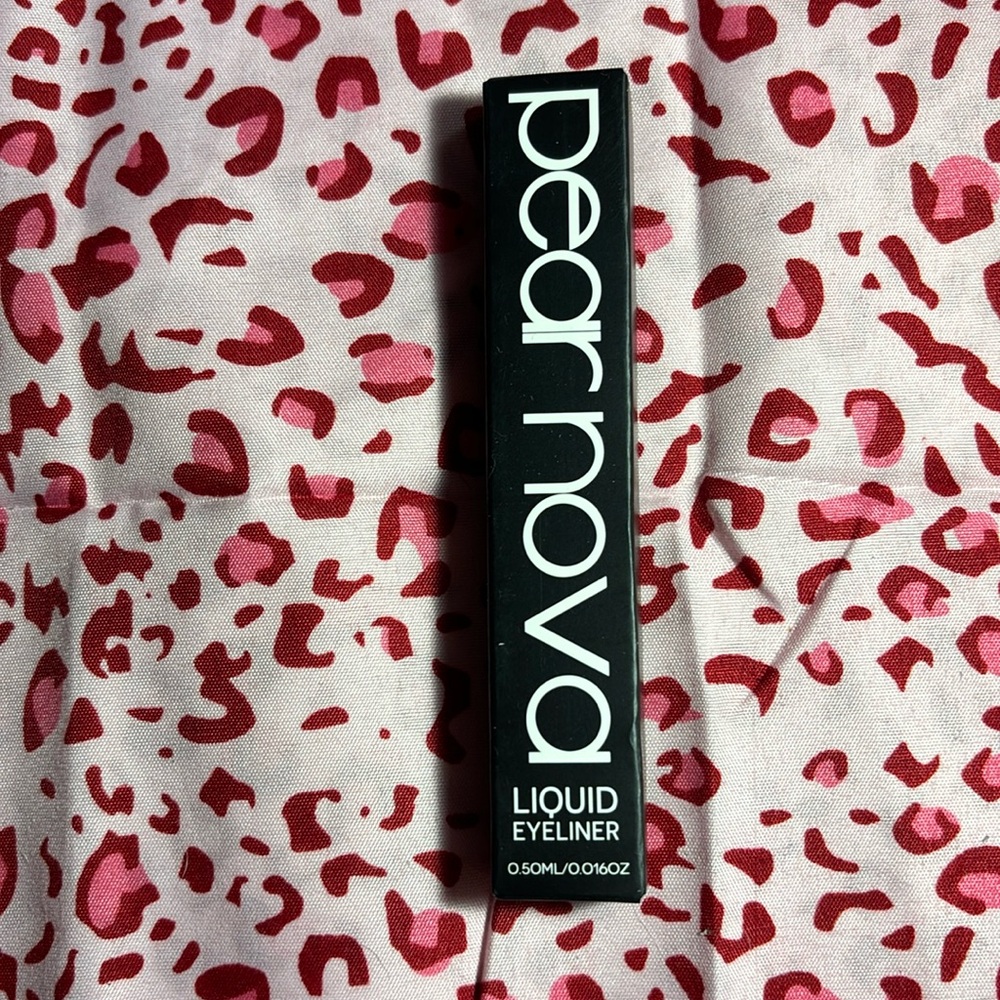 BNIB Pear Nova liquid eyeliner